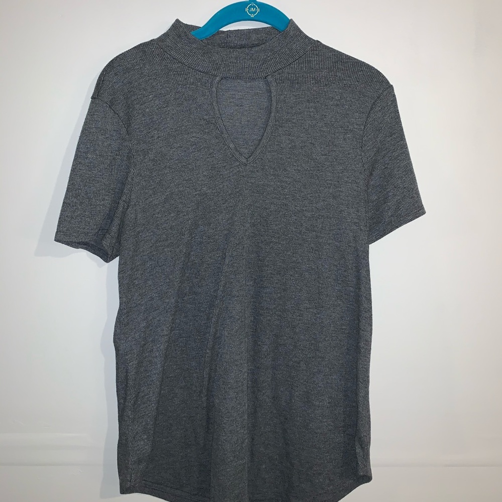 Women’s shirt